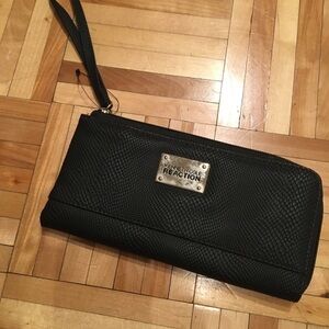 Kenneth Cole Reaction wallet